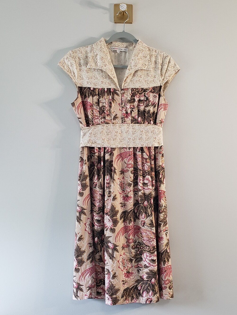 Corey Lynn Calter Vintage Floral Bird Midi Dress 6 Cream Pink Cotton Cottagecore